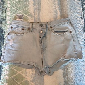 Levi high waisted jean shorts
